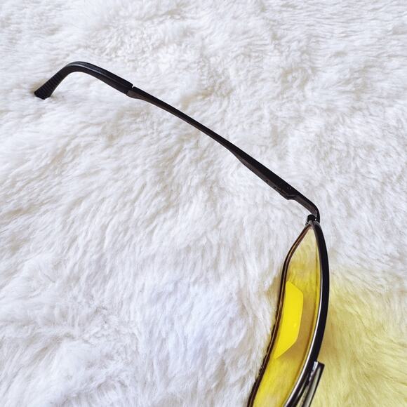 Orielle Black Aviator Sunglasses - Picture 7 of 15